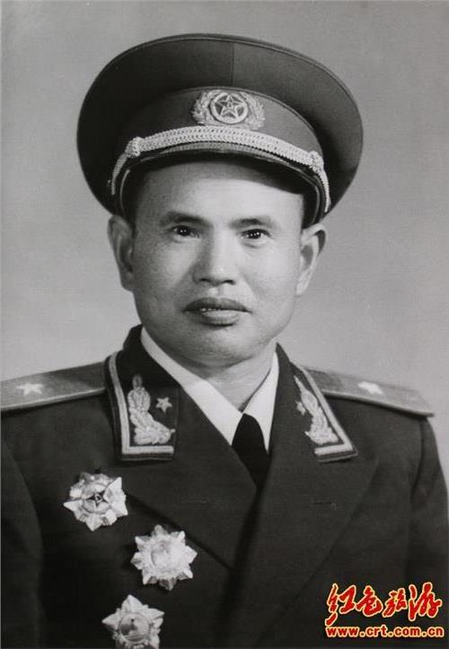 >特稿:“毛泽东赞他是民族英雄”——采访王耀南将军之子王太和(组图)