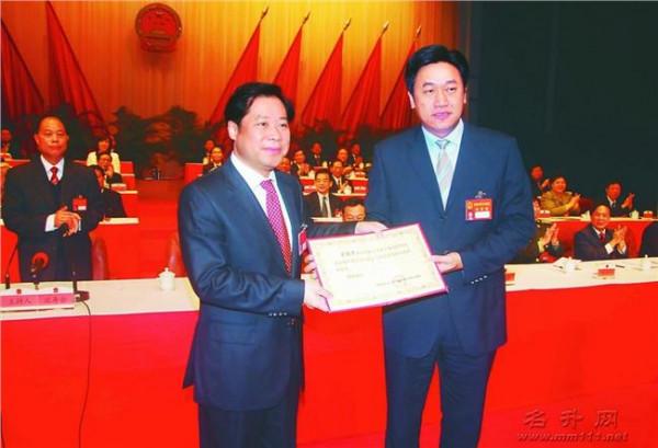上海两会姜斯宪 上海市人大常委会42次会议闭幕 姜斯宪出任副市长