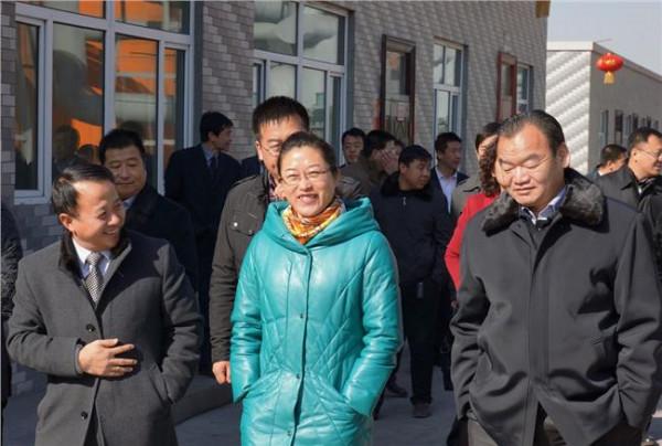 鄂尔多斯潘志峰儿子 潘志峰副市长一行视察鄂尔多斯青年创业园工作
