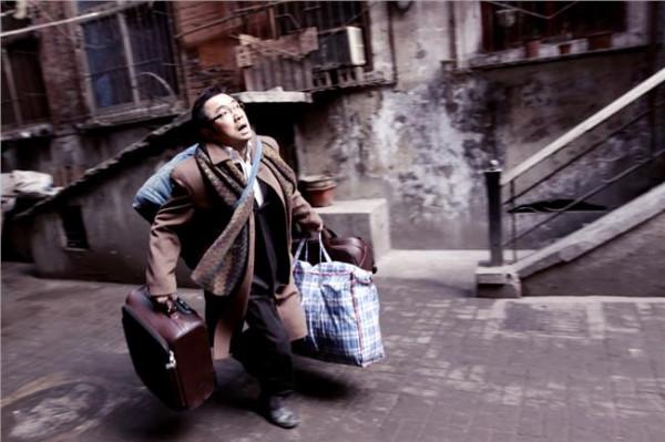 >叶伟民怎么拍人在囧途 香港导演叶伟民拍摄“草根”电影《人在囧途》