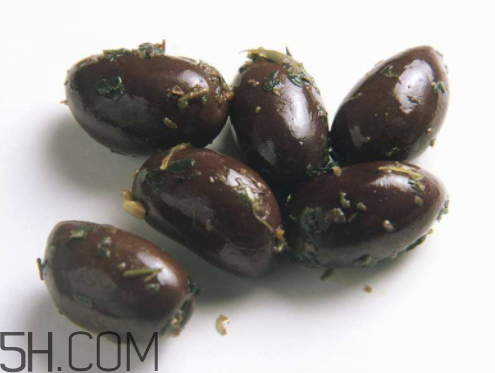 黑橄榄怎么腌制 腌黑橄榄的功效与作用