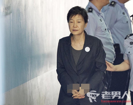 朴槿惠再被判8年 曾因“亲信干政”被判24年