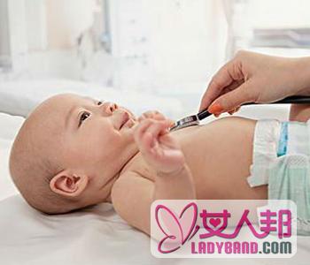 【小儿肺炎症状】小儿肺炎的早期症状_小儿肺炎的治疗方法
