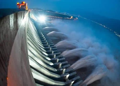 >钱伟长的警告:中国的三峡大坝—后代子孙的梦
