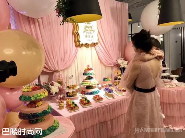 黄奕女儿黄芊玲庆4岁生日派对 场面十分温馨有爱！