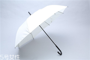 >普通雨伞能防晒吗 专业防晒伞的防晒效果更好