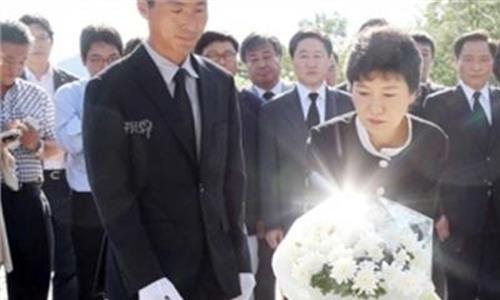 韩国总统朴槿惠 韩国前总统朴槿惠一审被判24年 罚款180亿韩元