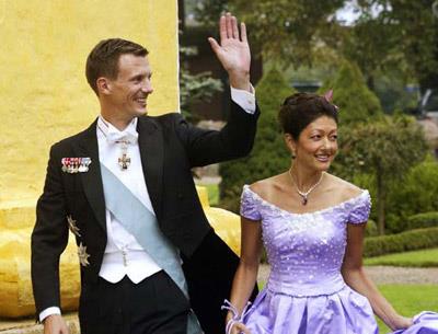 >丹麦王妃文雅丽近况 丹麦王子约阿希姆与“港产王妃”文雅丽16日在哥本哈根发表声明协议离婚