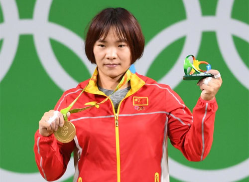 >女举向艳梅获得冠军 湖南选手向艳梅勇夺里约奥运女举69公斤级冠军