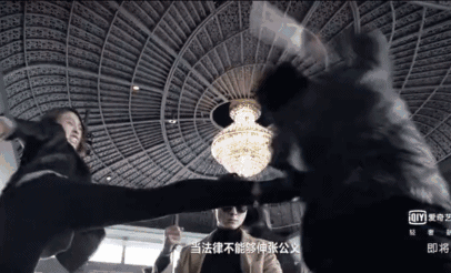 TVB“禁色令”执行第一天，女演员从头包到脚