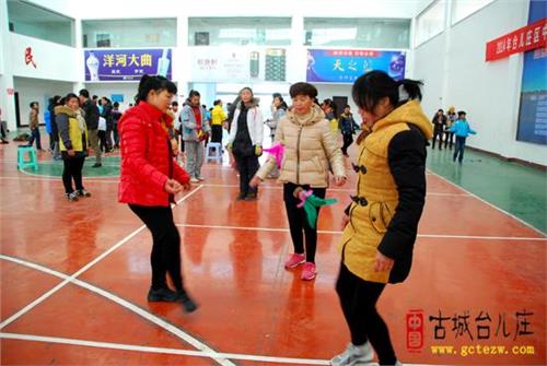 台儿庄区传统体育项目比赛暨师生冬季运动会举行(图)