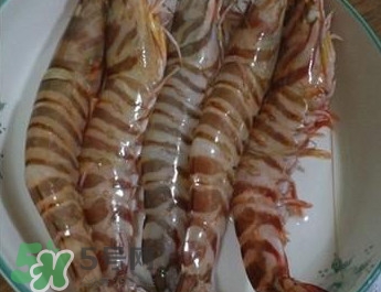 蒸竹节虾需多长时间？竹节虾最喜欢吃什么食物
