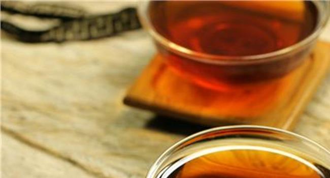 【生茶和熟茶的区别】普洱生茶和熟茶的区别及功效禁忌