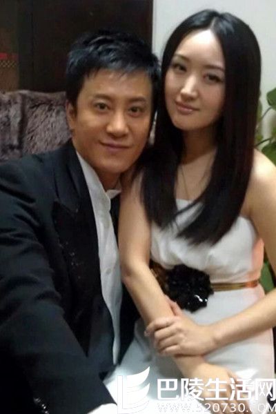 毛宁的老婆李静萍图片美丽动人 揭秘歌王的多年感情生活 比乐族