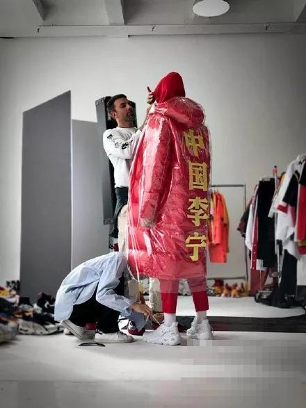 >“中国李宁”刷爆时装周，没想到还有这样的设计！