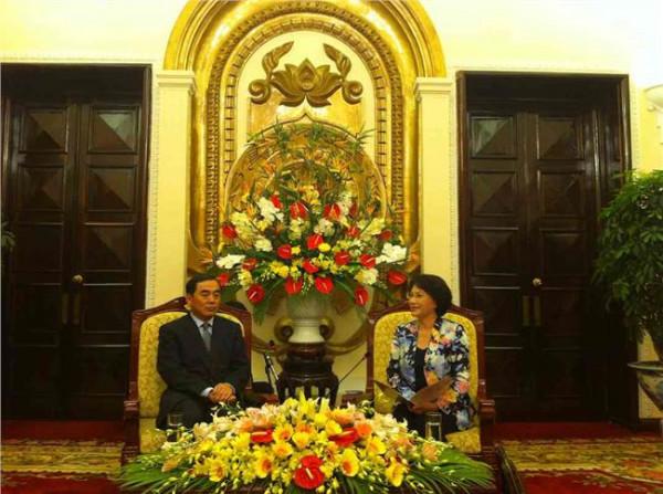 陈大光阮氏金银 阮氏金银当选越南首位女性国会主席 陈大光被推举任国家主席