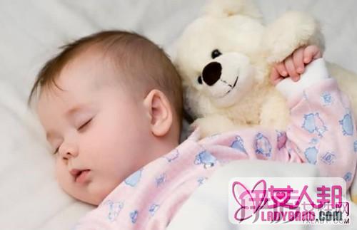 小孩晚上不睡觉是什么原因 3个方法改善宝宝睡眠质量