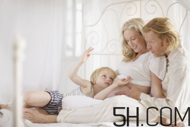 孕妇临产要避免的4种心理 孕妇睡觉注意事项