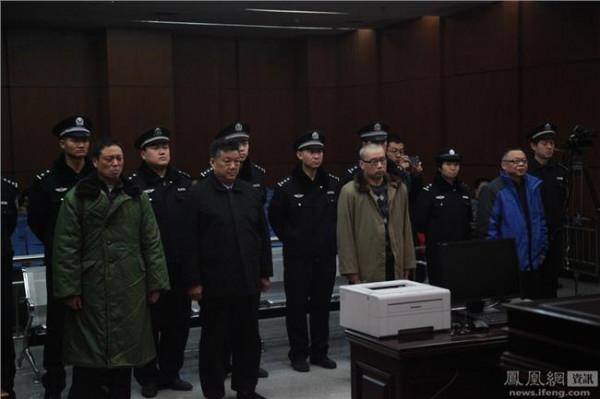 地矿局长付军被抓 因犯单位行贿罪、受贿罪 云南地矿局原局长李晓明一审被判五年半