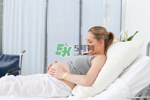 孕妇左侧卧睡不着怎么办？孕期左侧睡不舒服怎么办？