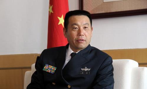 海军魏钢简历 北海舰队原参谋长王海出任海军副司令 履历不凡