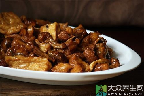 >汁焖猴头菇松茸炖豆腐