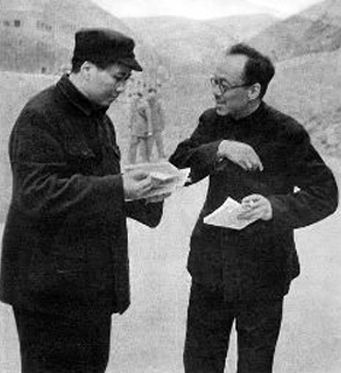 陆定一作品 揭秘:毛泽东一生中只给哪位作家写过诗词作品?