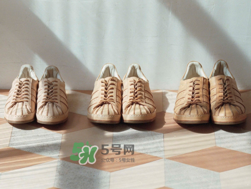 >adidas与hender scheme联名皮革运动鞋在哪买_发售店铺