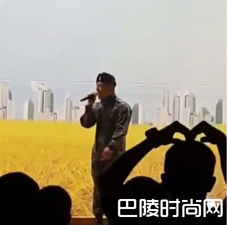 BIGBANG主唱太阳军中开唱 士兵也成追星族
