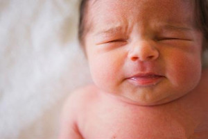 【婴儿过敏】宝宝过敏怎么办_婴儿奶粉过敏症状