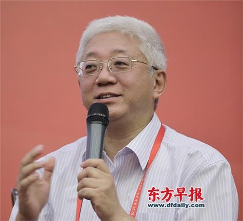 陈思和推荐书单 大半个世纪的中国——复旦大学图书馆馆长陈思和及其学生推荐书目