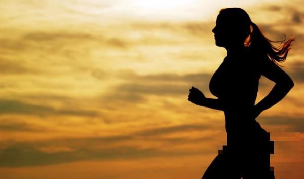 月经期间可以慢跑40分钟吗 敏感期间运动要适量