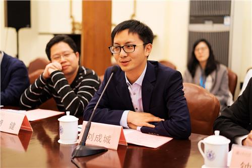 卢磊36氪 上海交通大学创业学院与36氪、氪空间达成战略合作