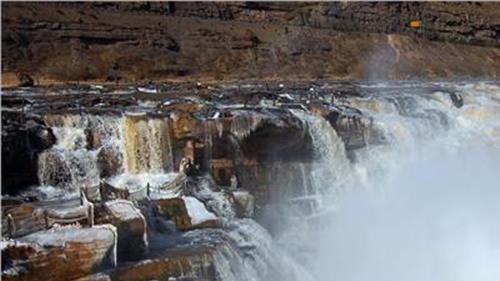 壶口瀑布最佳观赏期 世界上最大的黄色瀑布