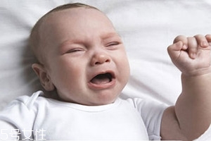 婴幼儿缺钙会有什么症状表现？4大表现需注意