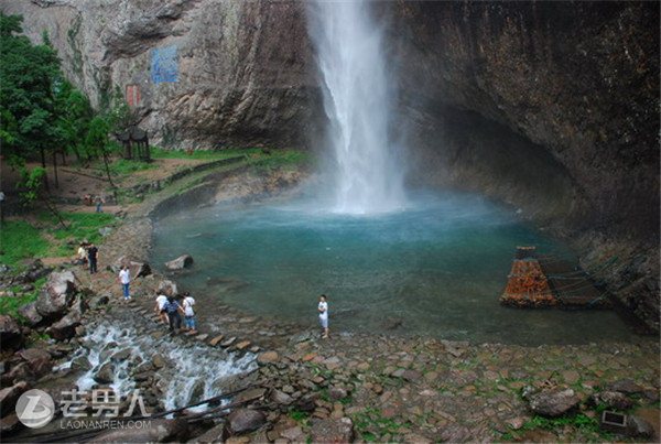 旅游达人带您去领略 雁荡山最有名的10大瀑布