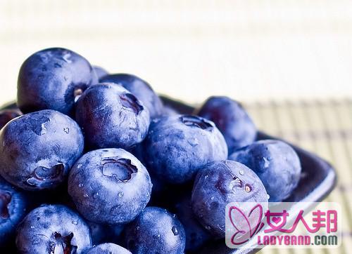>蓝莓怎么吃最有营养 蓝莓吃法技巧
