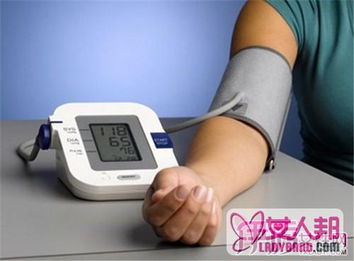 >血压低是什么原因引起的？ 治疗血压低的3种方法