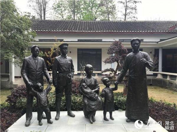 毛泽民和王淑兰 毛泽民的老婆 毛泽民的子女后代