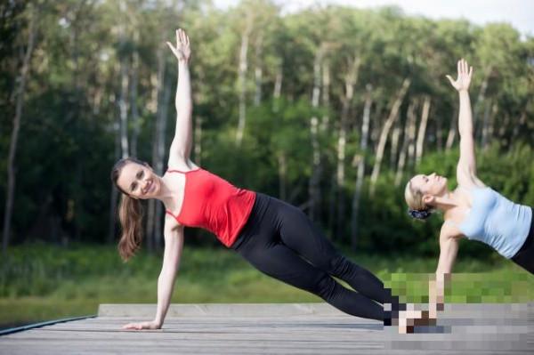 >练瑜伽的基本动作视频   这几个姿势你是否学会了