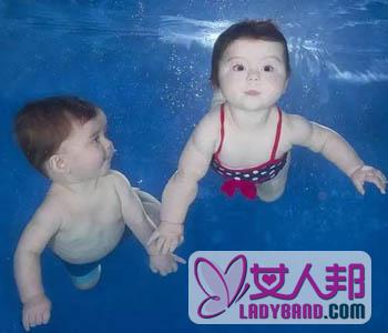 【宝宝游泳】宝宝多大可以游泳_宝宝游泳水温多少合适