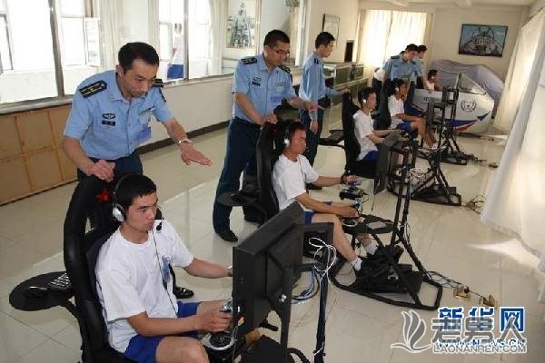广州空军招飞局招收对象必须满足广东省户籍要求