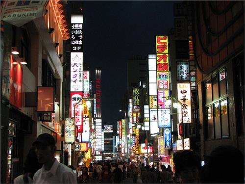日本歌舞伎町违禁药物泛滥 法律漏洞令警方无奈
