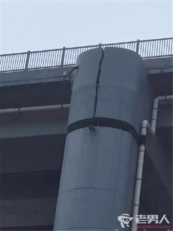 网曝跨海大桥现裂缝 系伸缩缝苯板脱落引起