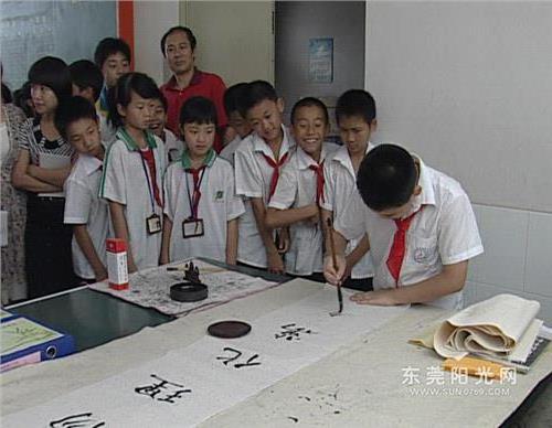 >10岁小学生王梦涛举办个人书法作品展