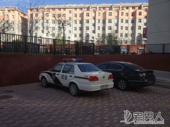 >黑龙江协警私用公车撞树 车内5人死亡