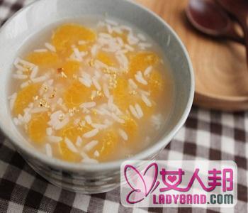 >【米酒煮鸡蛋】米酒煮鸡蛋的功效_米酒煮鸡蛋的做法