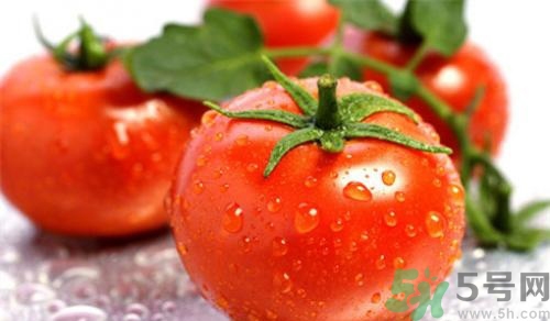 西红柿生吃有营养吗?西红柿生吃还是熟吃好