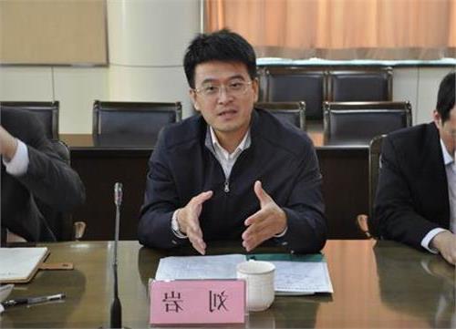 刘岩上海 上海市科技党委书记刘岩、嘉定区区长章曦一行调研上海硅酸盐所