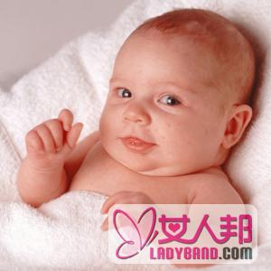 【婴儿皮肤红斑】婴儿皮肤红斑是怎么回事_婴儿皮肤红斑的原因